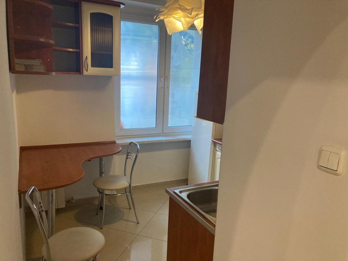 Апартаменти Apartament Przy Stadionie Тихи Екстер'єр фото